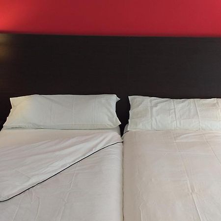 Hostal Meson De Paco Cariñena Exteriér fotografie