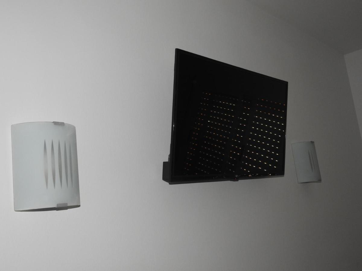 Hostal Meson De Paco Cariñena Exteriér fotografie