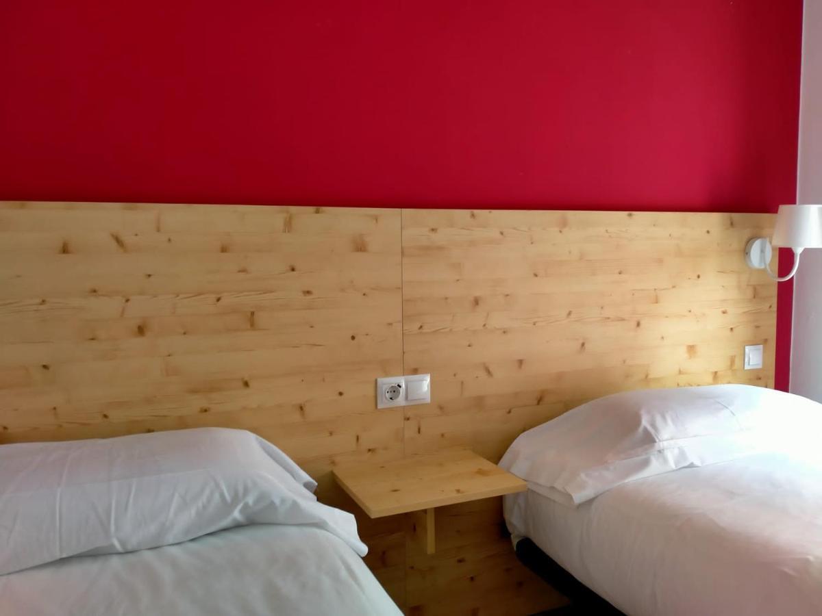 Hostal Meson De Paco Cariñena Exteriér fotografie